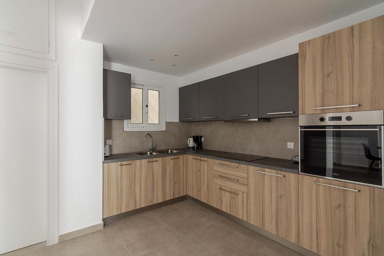 Renovated Apartment Next To Panathenaic Stadium Atenas Exterior foto